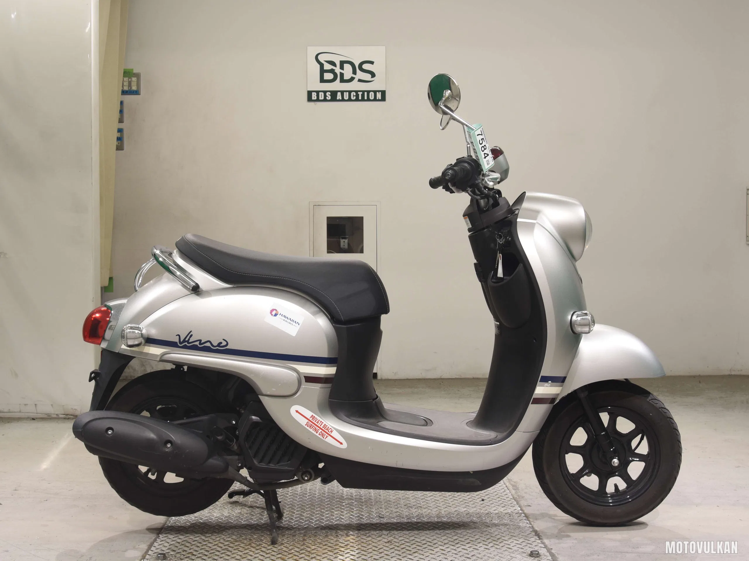 Yamaha VINO-4