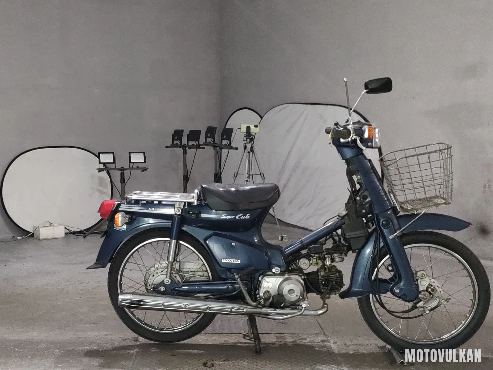Honda Super Cub 50 Custom