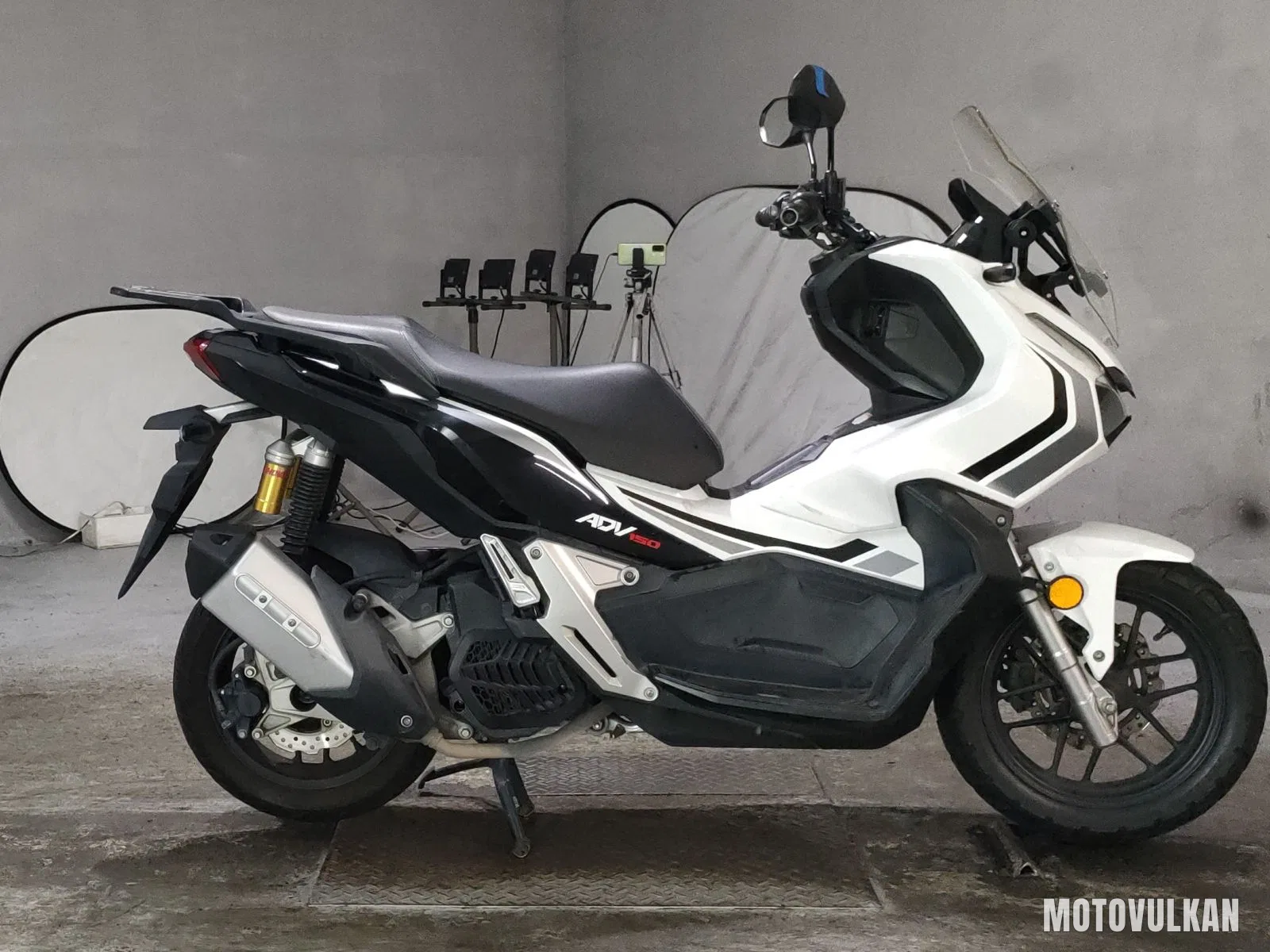 Honda ADV150