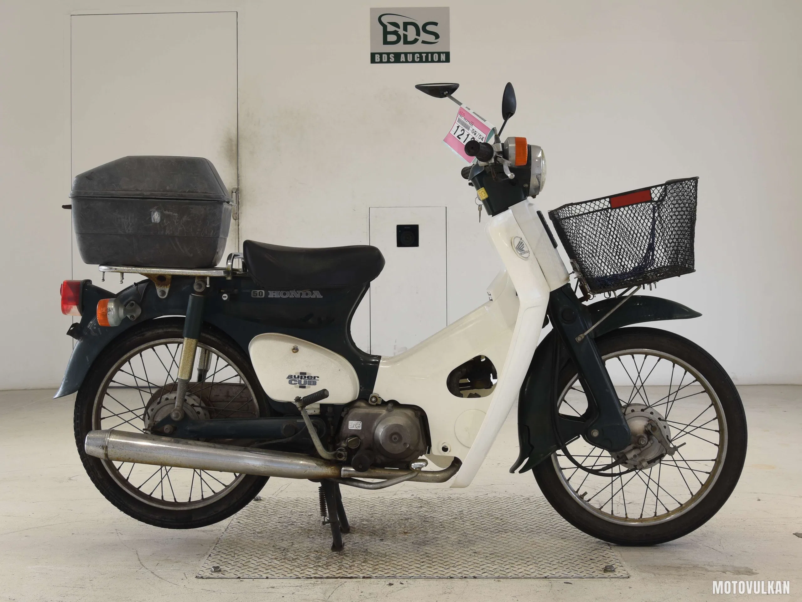Honda C50