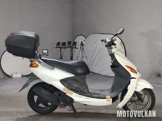 Yamaha Grand Axis 100