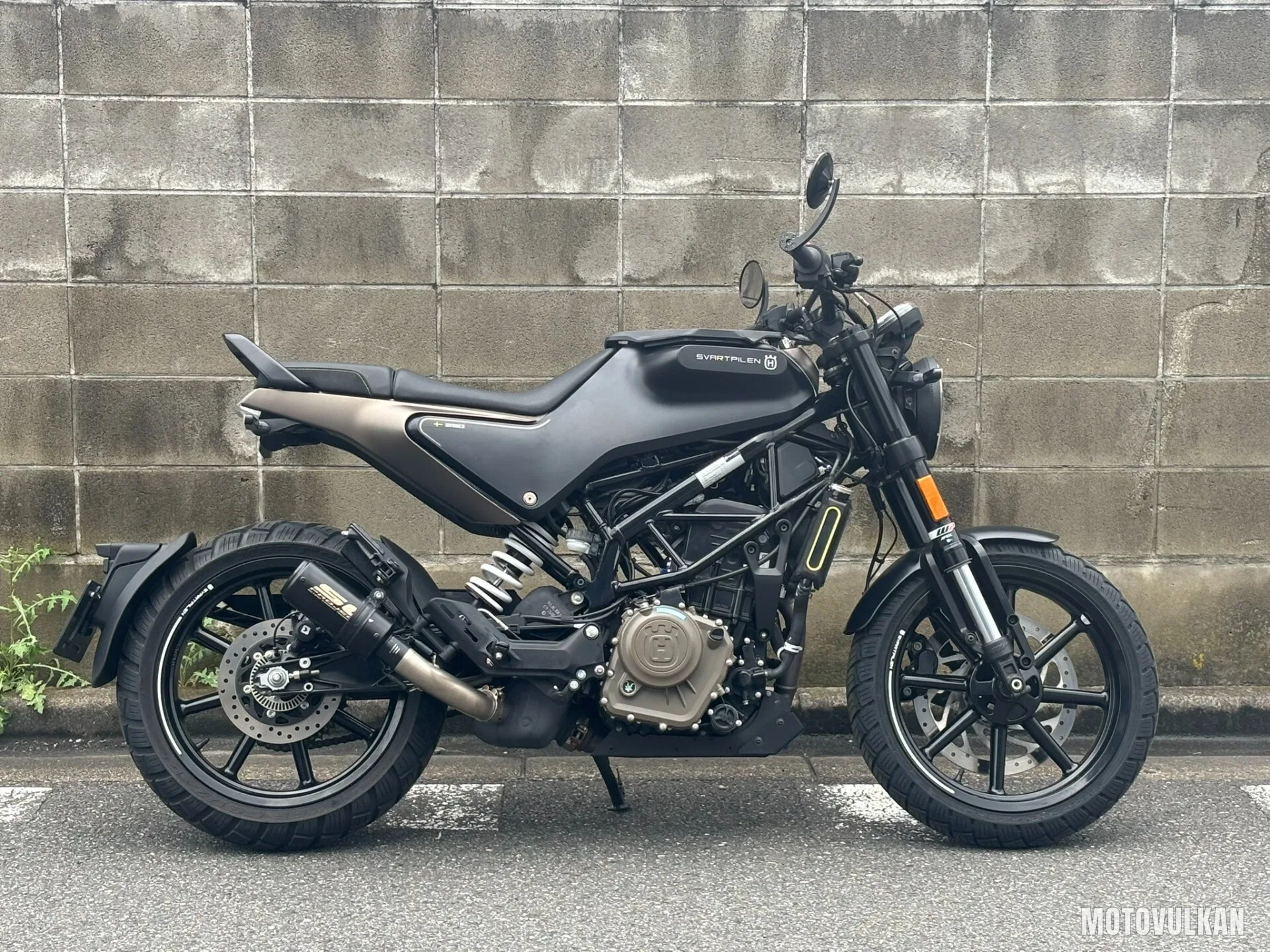 Other Non Japanese Husqvarna Svartpilen 250