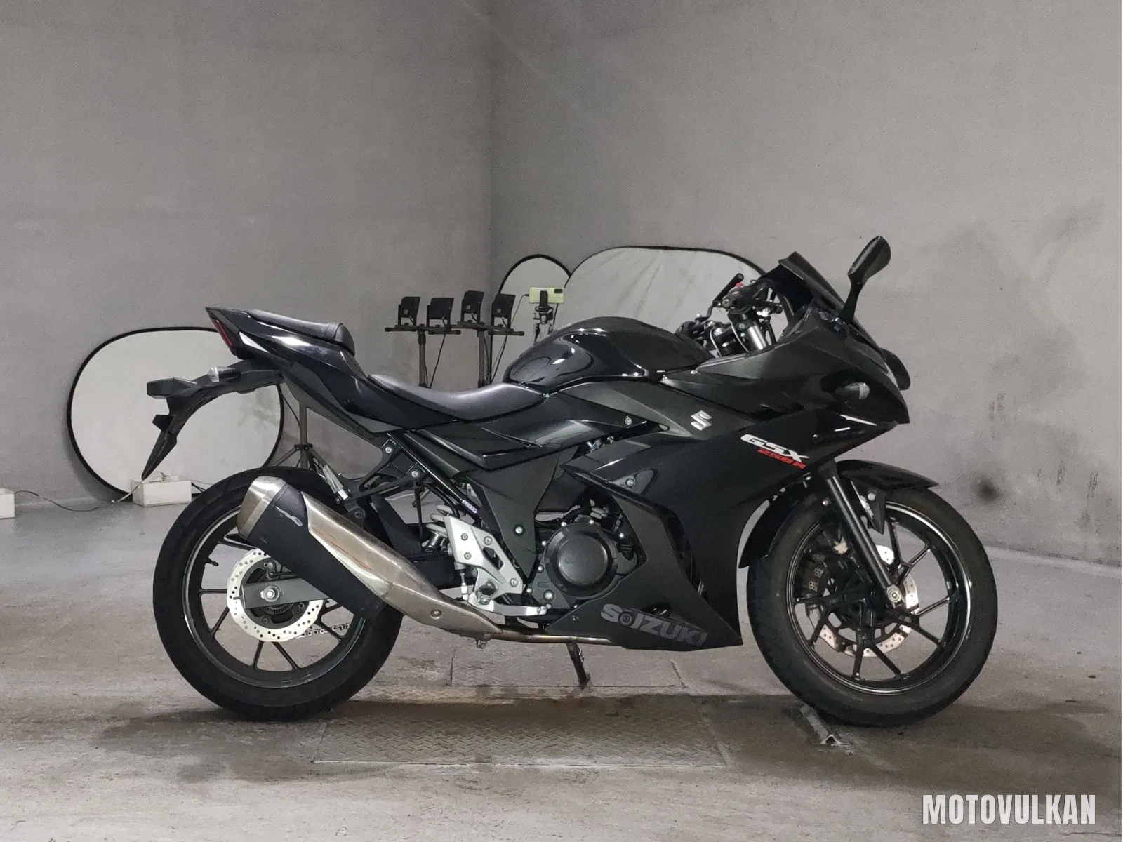 Suzuki GSX250R