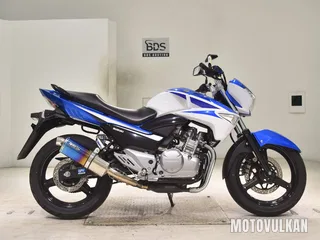 Suzuki GSR250