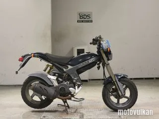 Suzuki TR50S