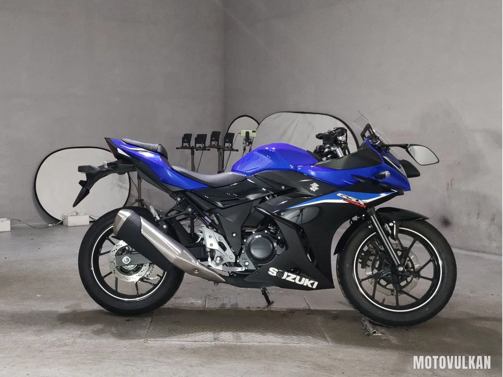 Suzuki GSX250R