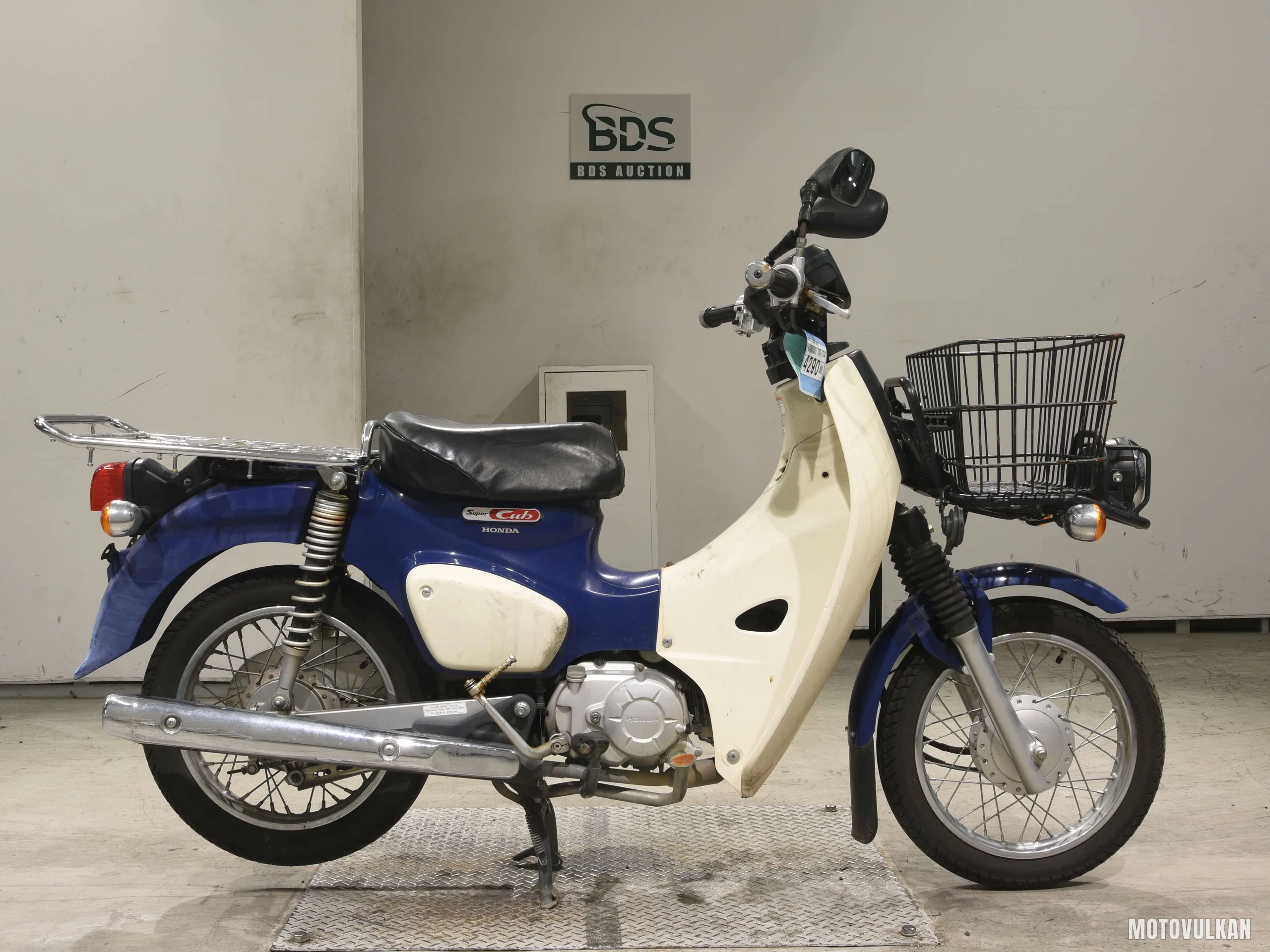 Honda C50-3