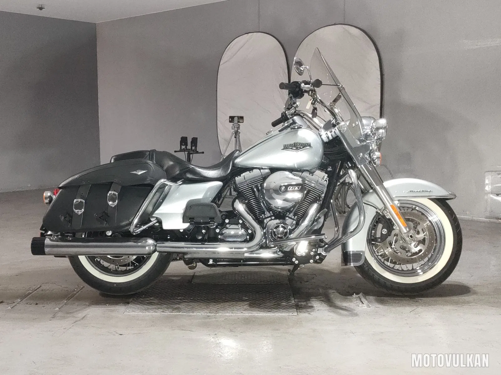 Harley-Davidson Harley-Davidson FLHRC1690