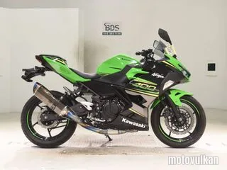 Kawasaki NINJA400-2