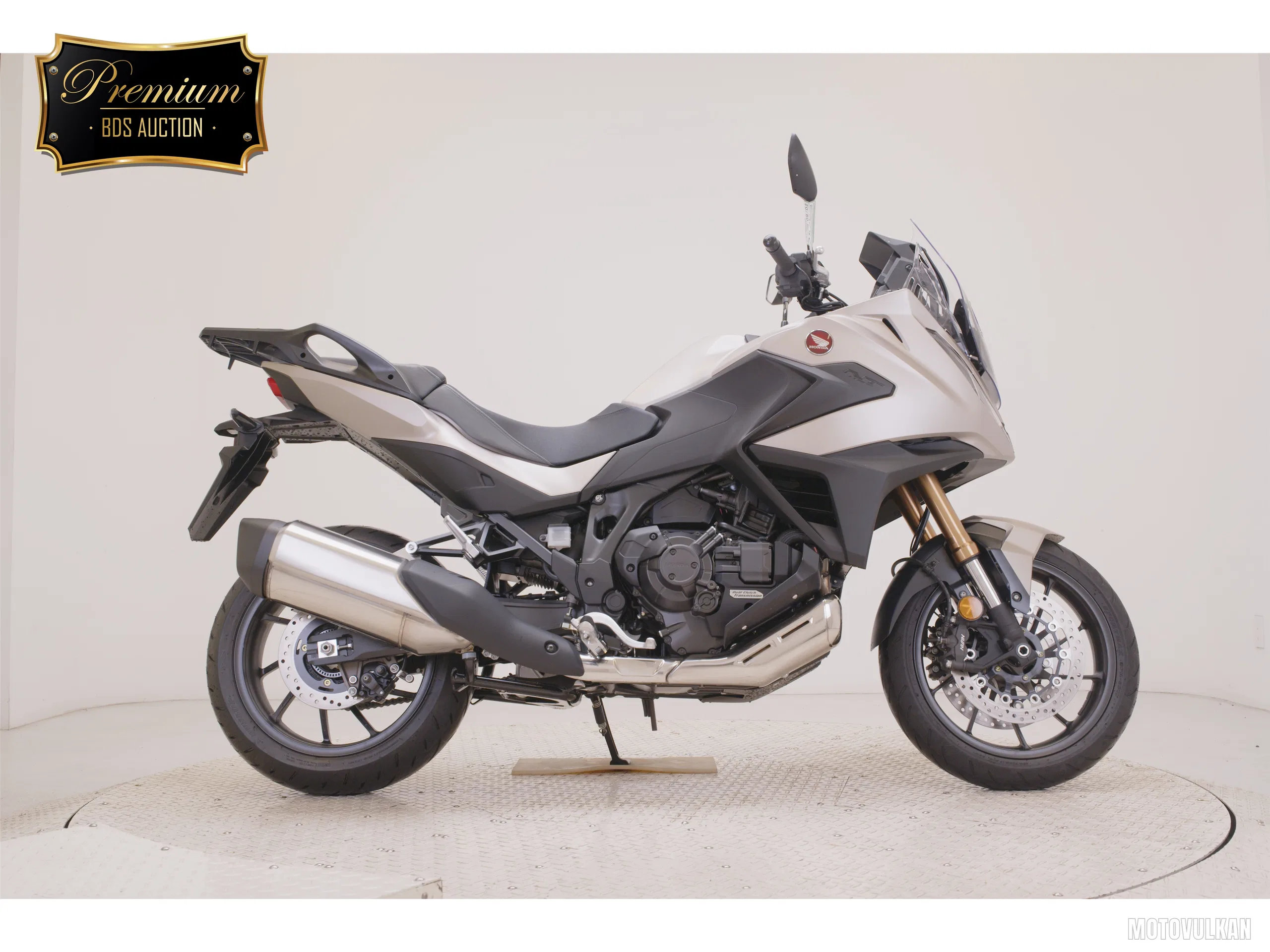 Honda NT1100