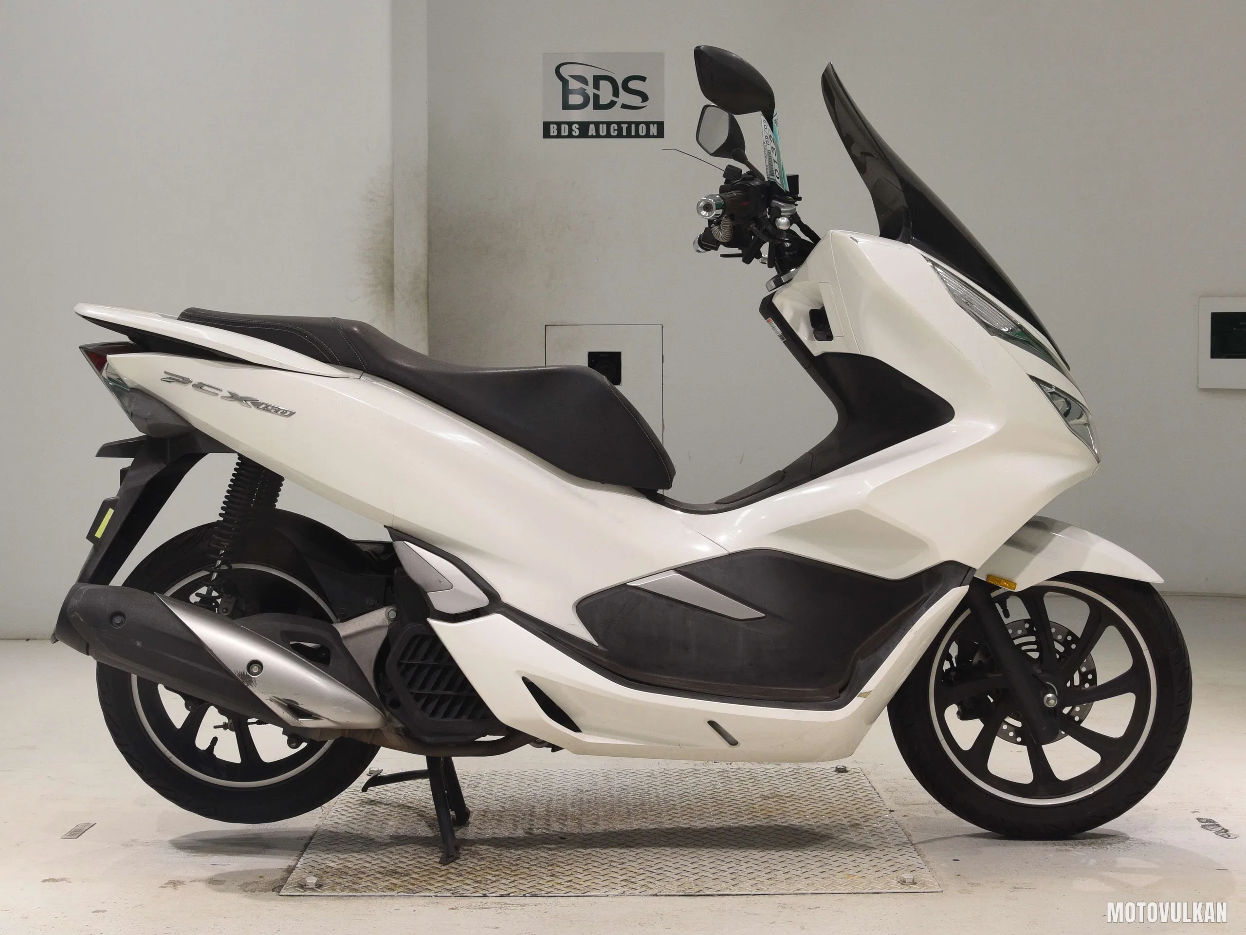 Honda PCX150-3