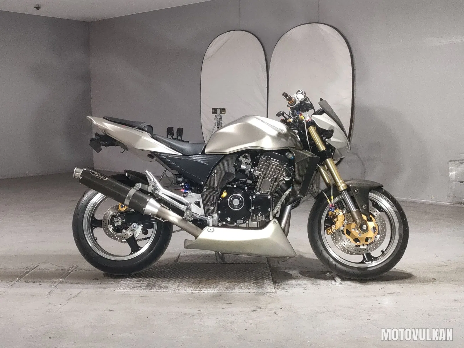 Kawasaki Z1000