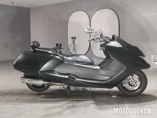 Yamaha Maxam