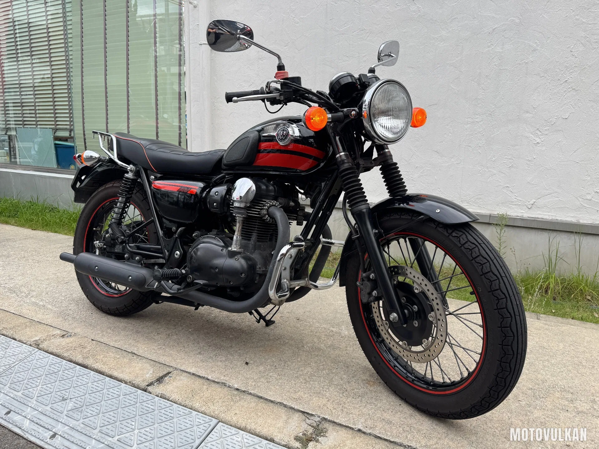 Kawasaki W800