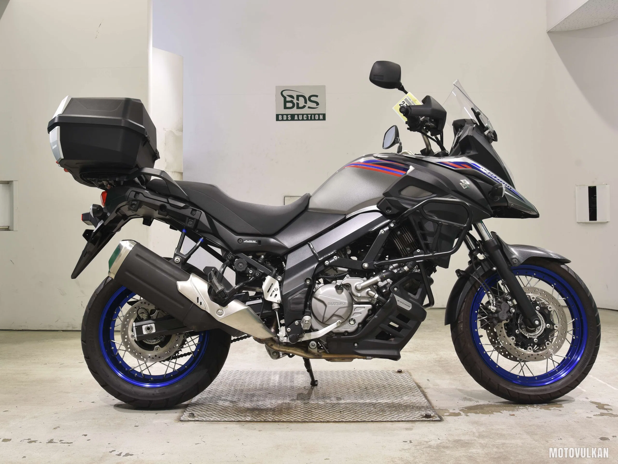 Suzuki V-Strom 650XTA